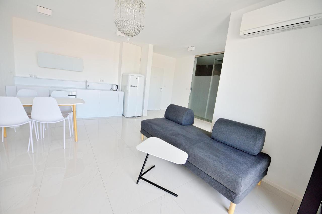 City Center Aupark Apartment Piest'any Exteriör bild