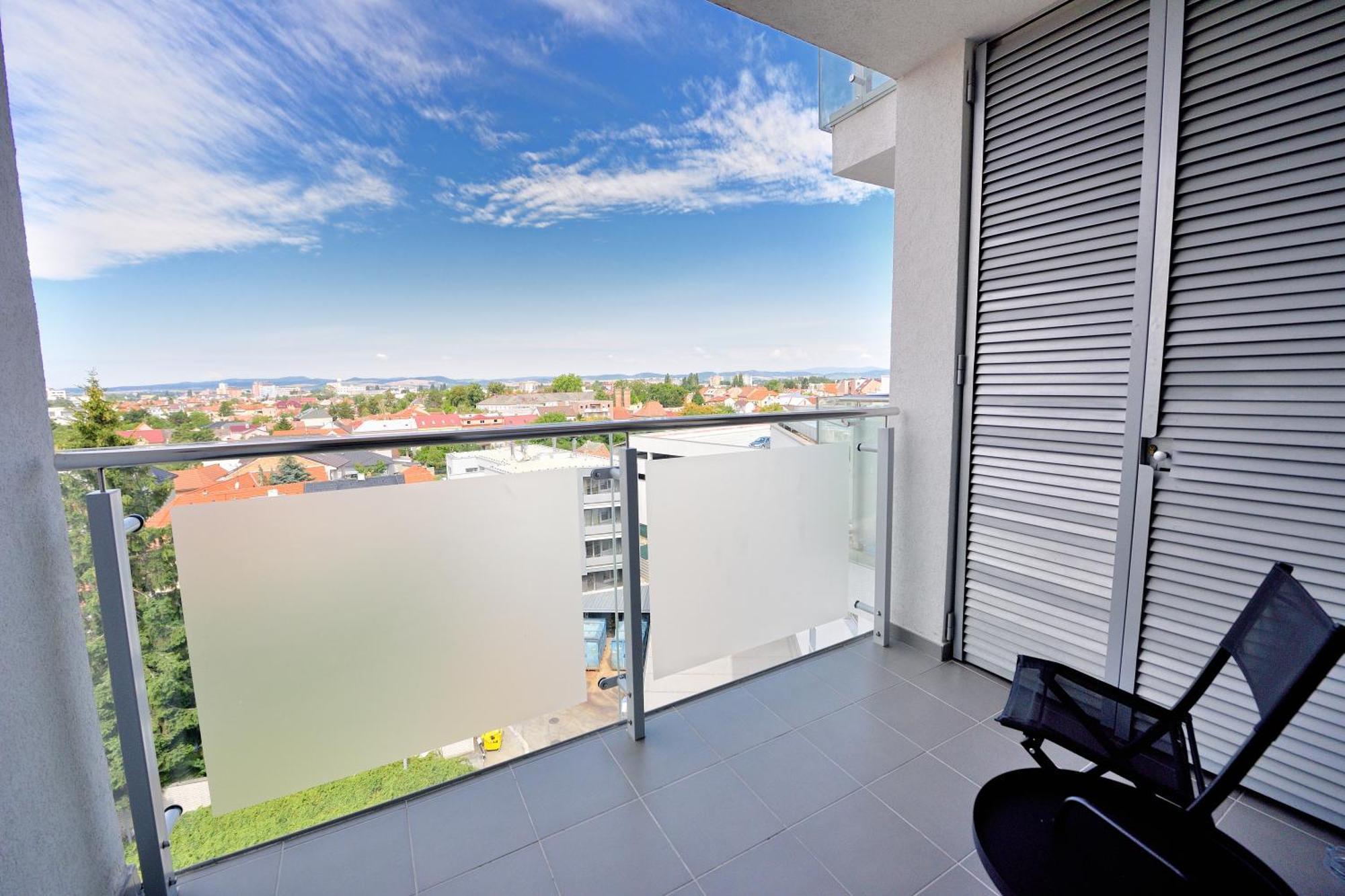 City Center Aupark Apartment Piest'any Exteriör bild